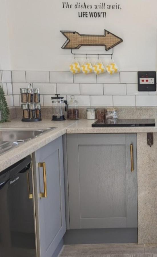 Antrim Coast Apartments Cushendall Extérieur photo