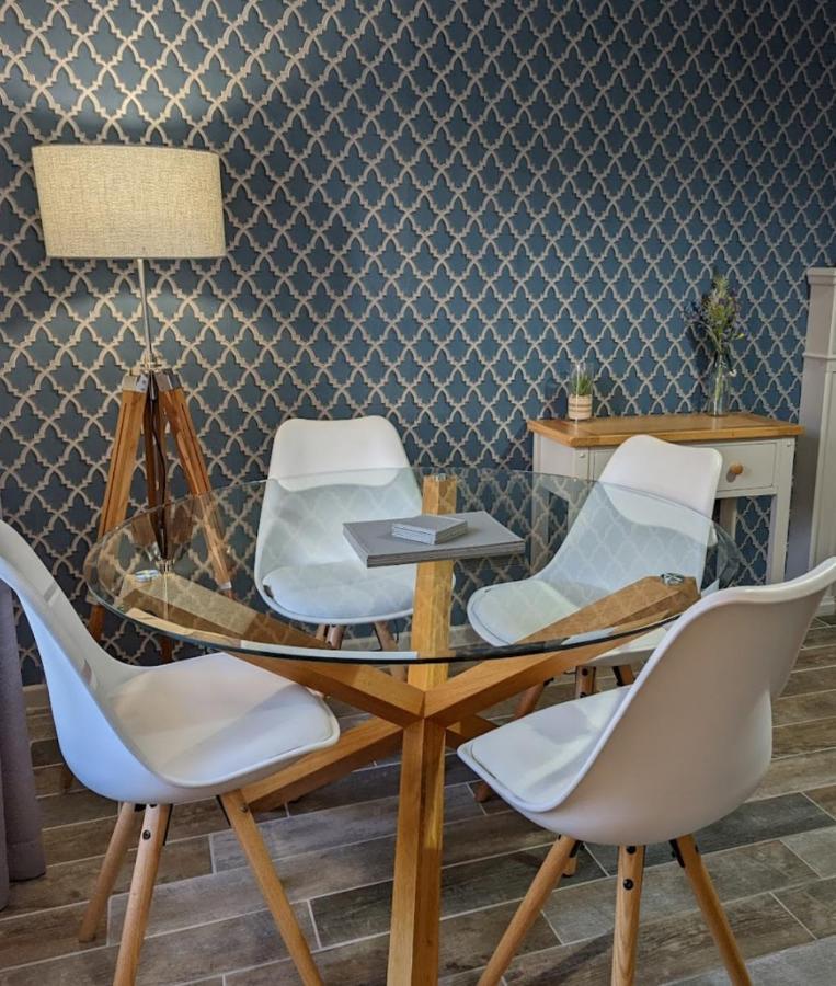 Antrim Coast Apartments Cushendall Extérieur photo